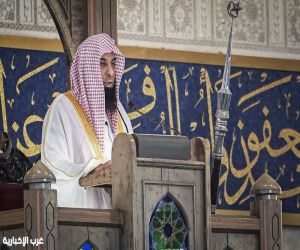 الشيخ صلاح البدير يؤم المصلين للجمعة في مسجد بوترا بكوالالمبور في ماليزيا