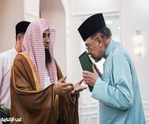رئيس الوزراء الماليزي يستقبل الشيخ صلاح البدير ويؤكد تعزيز منهج الوسطية