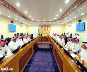 تعليم الطائف يستعرض مؤشرات وجاهزية بدء العام الدراسي