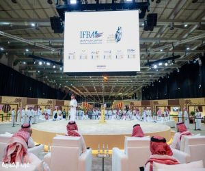 بيع 3 صقور بـ111 ألف ريال في خامس ليالي المزاد الدولي لمزارع إنتاج الصقور 2025