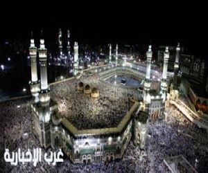 تعامد القمر الأحدب على الكعبة المشرفة فجر الجمعة