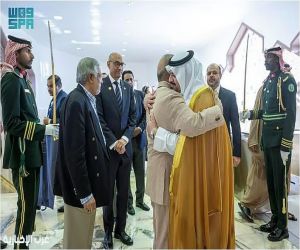 رئيس وزراء باكستان يغادر الرياض وفي مقدمة مودعيه نائب أمير المنطقة