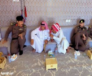 مدير شرطة محافظة طبرجل يقدم واجب العزاء للعديلاوي بمركز ميقوع