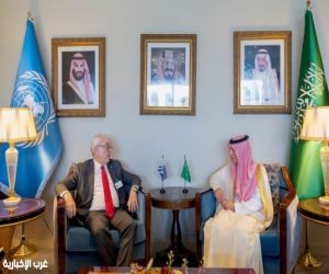 وزير الدولة للشؤون الخارجية يلتقي وزير خارجية الأوروغواي الشرقية