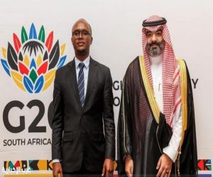 الوزير السواحة يناقش مع نظيريه في جنوب إفريقيا وفنلندا تعزيز الشراكة في الاقتصاد الرقمي