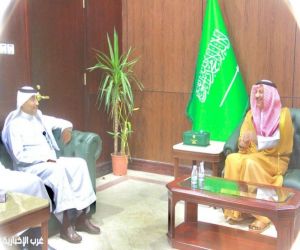 محافظ القريات يستقبل مدير عام فرع وزارة الموارد البشرية والتنمية الاجتماعية بمنطقة الجوف