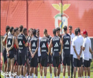 صداع وآلام وحمى.. "فيروس" يضرب مورينيو ولاعبي بنفيكا