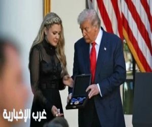 بكاء فى البيت الأبيض.. لحظات مؤثرة لأرملة تشارلى كيرك بعد تسلمها وسام الحرية.
