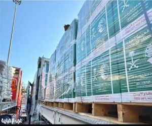 مساعدات سعودية تعبر رفح متجهة إلى غزة