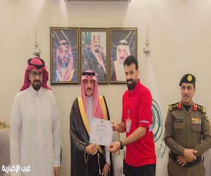 محافظ صامطة يكرّم الجهات المشاركة في احتفالية اليوم الوطني الـ95