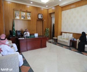 *وكيل محافظة بيشة يستقبل مدير فرع جمعية الوداد لرعاية الأيتام بالمنطقة الجنوبية* *وكيل محافظة بيشة يستقبل مدير فرع جمعية الوداد لرعاية الأيتام بالمنطقة الجنوبية*