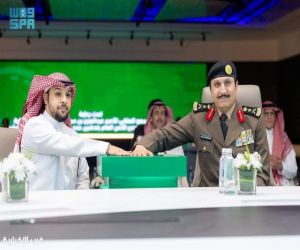 تحت رعاية الأمير عبدالعزيز بن سعود.. الفريق البسامي يدشّن خدمات محفظة لوحات المركبات الرقمية عبر منصة أبشر