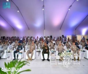 اختتام مناورات التمرين البحري المختلط "الموج الأحمر 8"