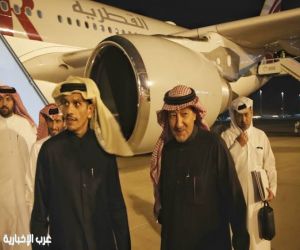 "زيارة رسمية: رئيس وزراء قطر يصل المملكة لتعزيز التعاون الثنائي"