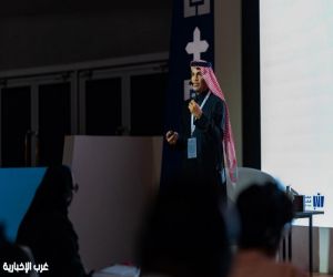 في معرض جدة للكتاب.. المجنوني يفتح آفاق النقد والجمال