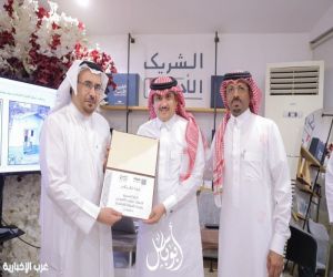 الدكتور علي مرزوق يسلّط الضوء على مفردات العمارة التقليدية بعسير في محايل