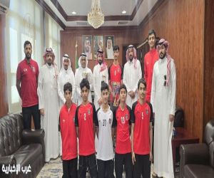 محافظ المجاردة يستقبل أبطال عسير للكرة الطائرة احتفاءً بإنجازهم الرياضي