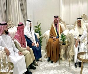 أمير المدينة المنورة يُعزي أبناء مؤذن المسجد النبوي الشيخ فيصل النعمان