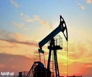 النفط يتراجع وسط توقعات بزيادة الإمدادات الفنزويلية ومخاوف ضعف الطلب العالمي