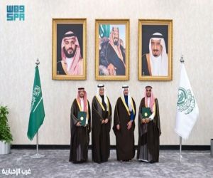 مُحافظ الطائف ووزير البيئة يشهدان توقيع (5) عقود استثمارية لتعزيز الاستدامة البيئية والزراعية