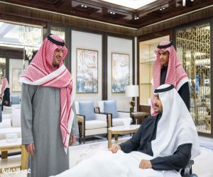 الأمير عبدالعزيز بن سعود يكرّم الجندي ريان آل أحمد بعد تعافيه من إصابته في المسجد الحرام