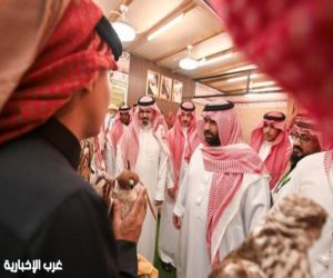 أمير جازان يتجول في مهرجان 2026 ويستعرض التراث الثقافي