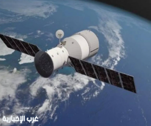 القمر الاصطناعي الصيني "فنغيون-D3" يرصد دخول جبل جليدي مراحل تفككه الأخيرة