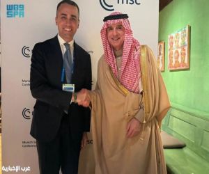 وزير الدولة للشؤون الخارجية يلتقي الممثل الخاص للاتحاد الأوروبي لمنطقة الخليج العربي