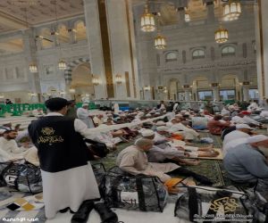 تعليم مكة يُقدّم 5000 وجبة إفطار صائم يوميًا لزوار بيت الله الحرام في رمضان