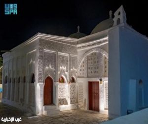 مشروع الأمير محمد بن سلمان لتطوير المساجد التاريخية يعزّز حضور مسجد النجدي أيقونةً معمارية في جزيرة فرسان