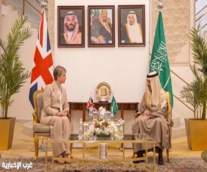 سمو وزير الخارجية يستقبل وزيرة خارجية بريطانيا