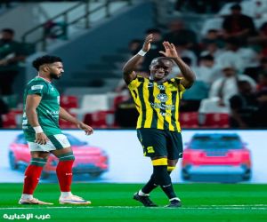 الاتحاد يهزم الاتفاق بثلاثية ويقترب من المقعد الآسيوي في دوري روشن