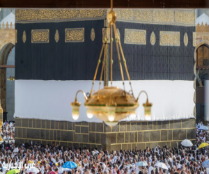حجاج بيت الله الحرام يؤدون طواف الإفاضة في أجواء إيمانية وخدمات متكاملة