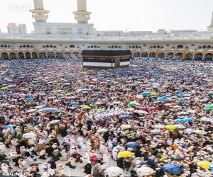 حين تتكلم الجموع … ويصمت العالم