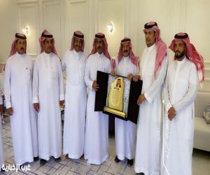 رواد النشاط الطلابي بطبرجل يكرّمون الأستاذ صالح  العشيشان  بمناسبة تقاعده