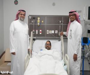 طبية مكة..استئصال كليتين متضخمتين وزراعة كلية استباقية بفتحة واحدة