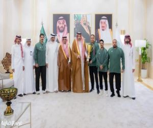 أمير الباحة يستقبل منسوبي نادي ذوي الإعاقة لتحقيقهم المركز الأول في بطولة المملكة للكرة الطائرة الشاطئية