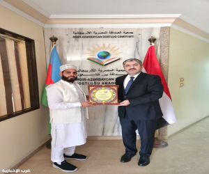 اتحاد طلبة الهند يكرّم د. سيمور نصيروف رئيس الجالية الأذربيجانية في مصر
