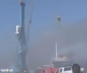 مسيّرة تستهدف ناقلة غاز في ميناء دمياط.. وحريق يفتح باب التحقيقات