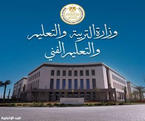 وزير التعليم المصري يقرر فصل طلاب بمدرسة لعام كامل