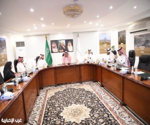 وكيل وزارة البلديات والإسكان يلتقي بمدير عام تعليم منطقة مكة  لتعزيز استفادة منسوبيه من الحلول السكنية