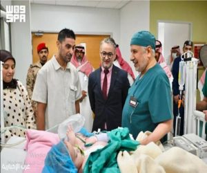 إنفاذًا لتوجيهات القيادة.. بدء عملية فصل التوأم الملتصق المغربي "سجى وضحى" بالرياض