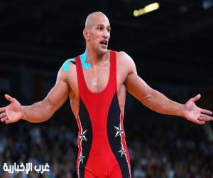 كرم جابر يتوج بذهبية بطولة العالم للمصارعة للأساتذة 2026