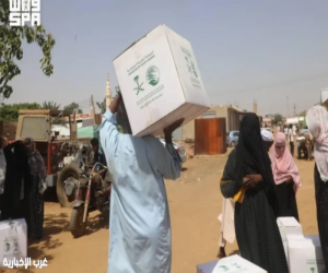 "سلمان للإغاثة" يوزع 500 حقيبة إيوائية في محلية قلي بولاية النيل الأبيض في السودان