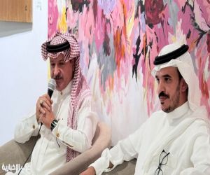 بصمات مرتجفة"..190 نصًا تختزل الفلسفة والإنسان في القصة القصيرة جدًا