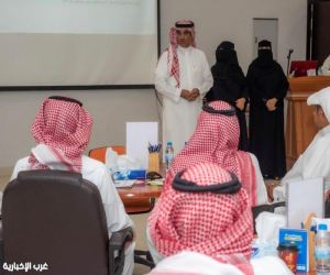 مدير تعليم الطائف  يزور مشروع تطوير الكفاءات الإدارية للمدارس بتعليم الطائف