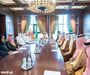أمير تبوك يؤكد على أهمية الدور المناط بالمحافظين في نقل الصورة الحقيقية