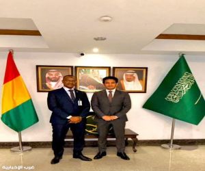 السفير السعودي بكوناكري يبحث تحضيرات الحج مع سفير غينيا