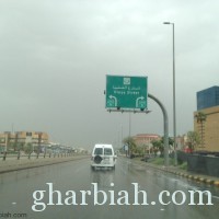  هطول أمطار خفيفة على الرياض