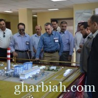الرئيس التنفيذي للشركة السعودية للكهرباء يزور محطة شركة رابغ للكهرباء